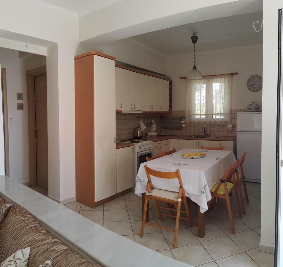 Villa Sunny Day Marathón Dış mekan fotoğraf